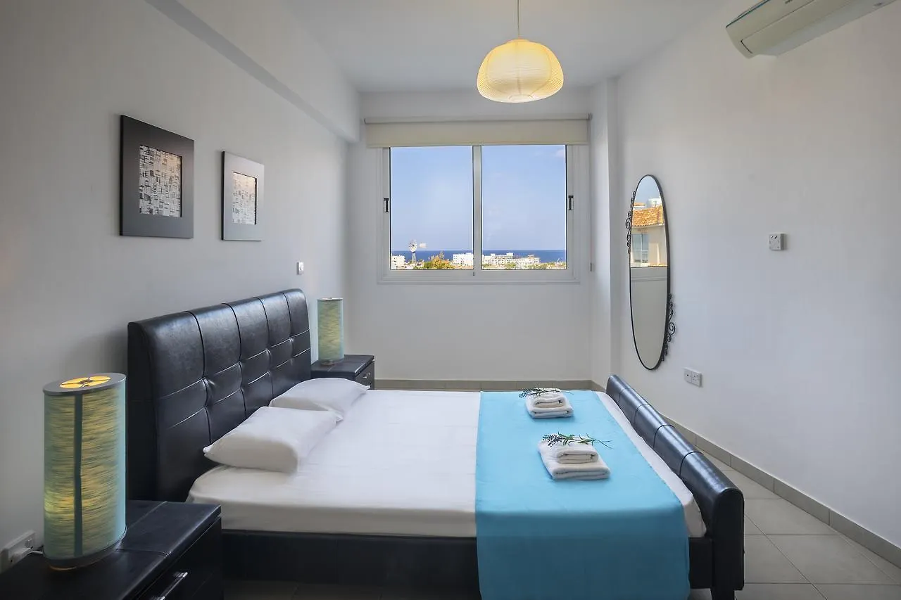 Protaras Palm Suite 0*,